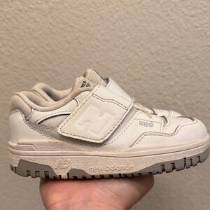 New Balance 550s Kids Gray and White Sneakers
